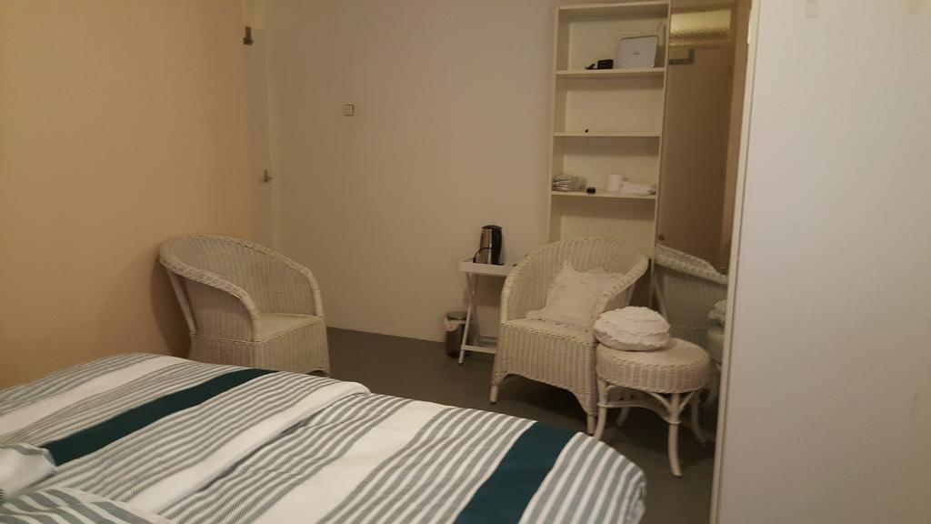 Homestay Dutchable Alphen aan den Rijn Zewnętrze zdjęcie