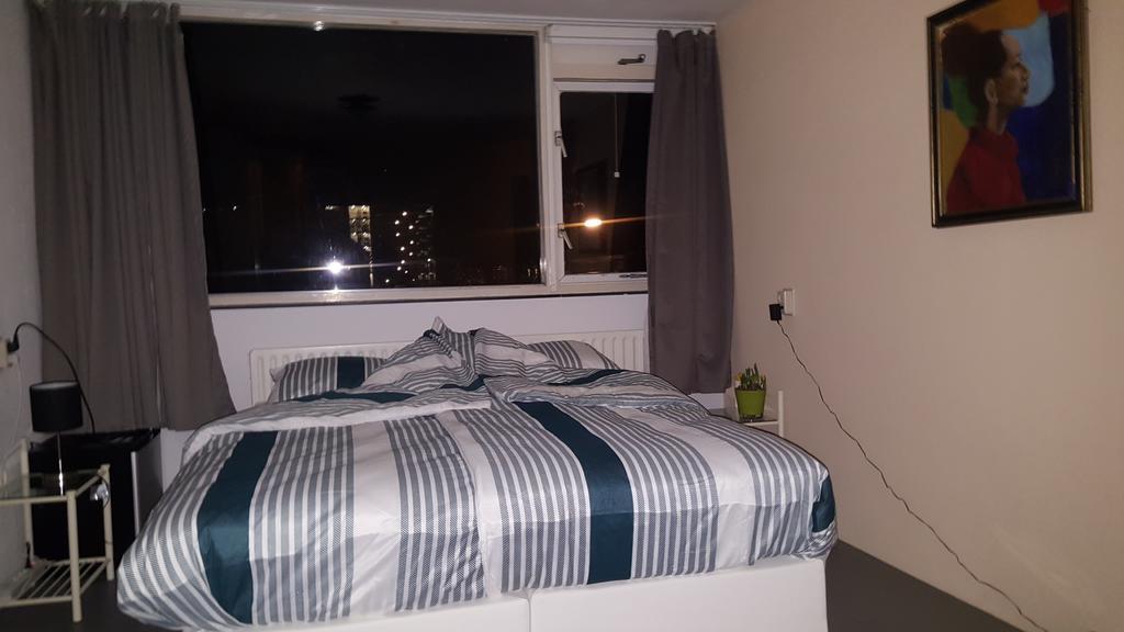 Homestay Dutchable Alphen aan den Rijn Zewnętrze zdjęcie