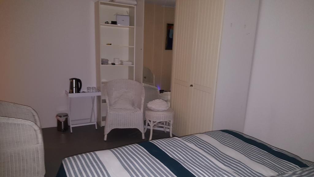 Homestay Dutchable Alphen aan den Rijn Zewnętrze zdjęcie
